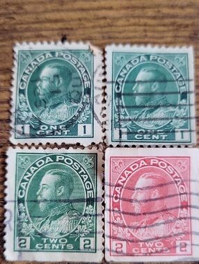 Vintage 1900s Canada Postage Stamp Lot - Green & Red One and Two Cents